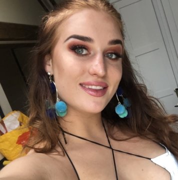BrooklynNikki1990 from New York,United States