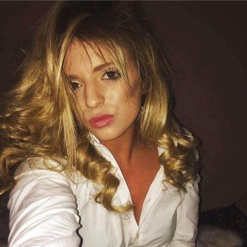 Denise86 from New York,United States