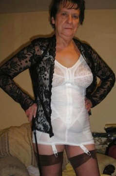 lydiah53 from New York,United States